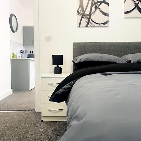 #10Bs 1 Bed Serviced Apartment Дербі Екстер'єр фото