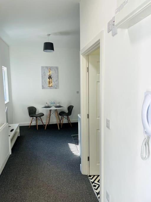 #10Bs 1 Bed Serviced Apartment Дербі Екстер'єр фото